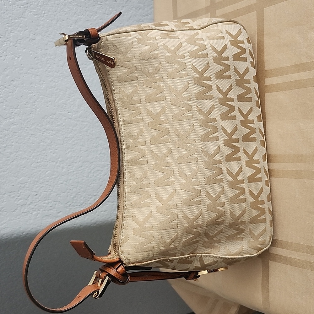 Michael Kors Monogram Shoulder Bag